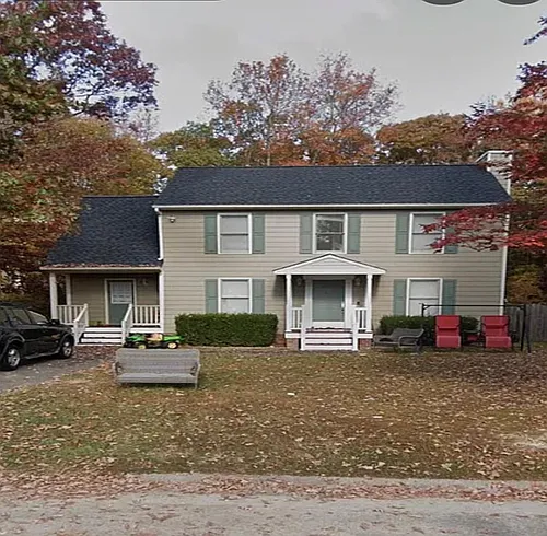2320 Strangford Ct Photo 1