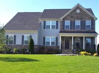 1919 White Mountain Dr, Chester, VA 23836