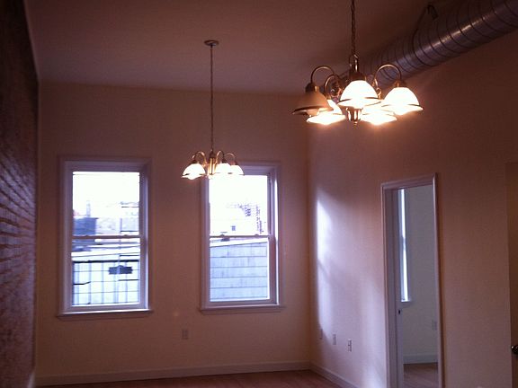 2nd image of 325 Baldwin Avenue # Fl 3rd