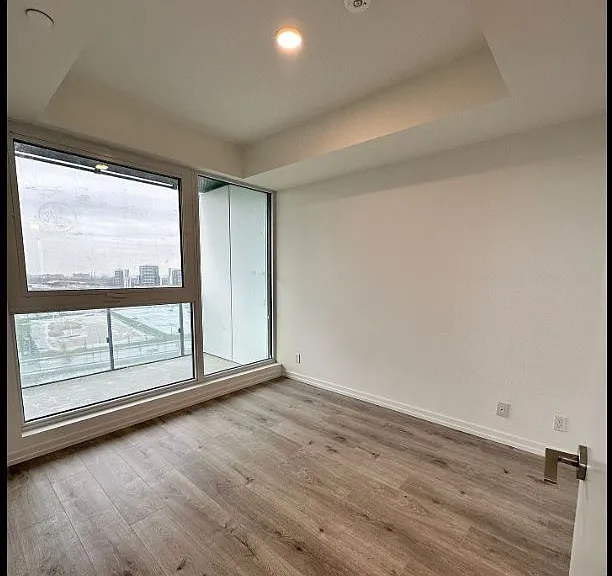 7890 Jane St #1112 — Photo 8