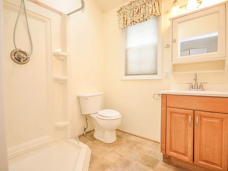 2034 Glen Ross Rd — Photo 19