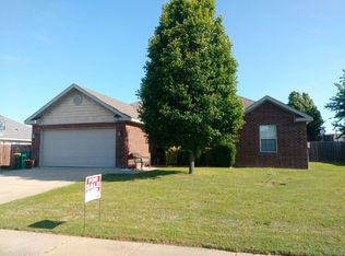 992 Morgan Haley Ln, Springdale, AR 72764