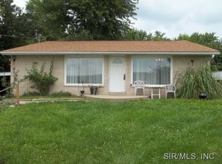 10176 Rust Rd, Bunker Hill, IL 62014