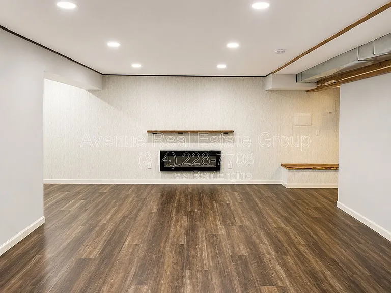 1016 Westlake Village Dr — Photo 12