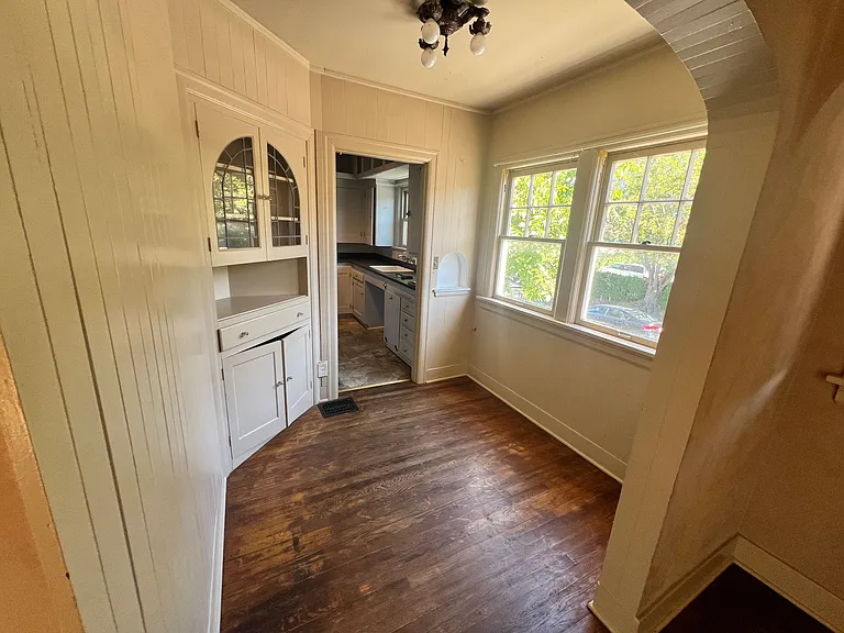 3443 SE Madison St — Photo 8