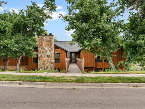 790 E Sherwood Dr, Kaysville, UT 84037