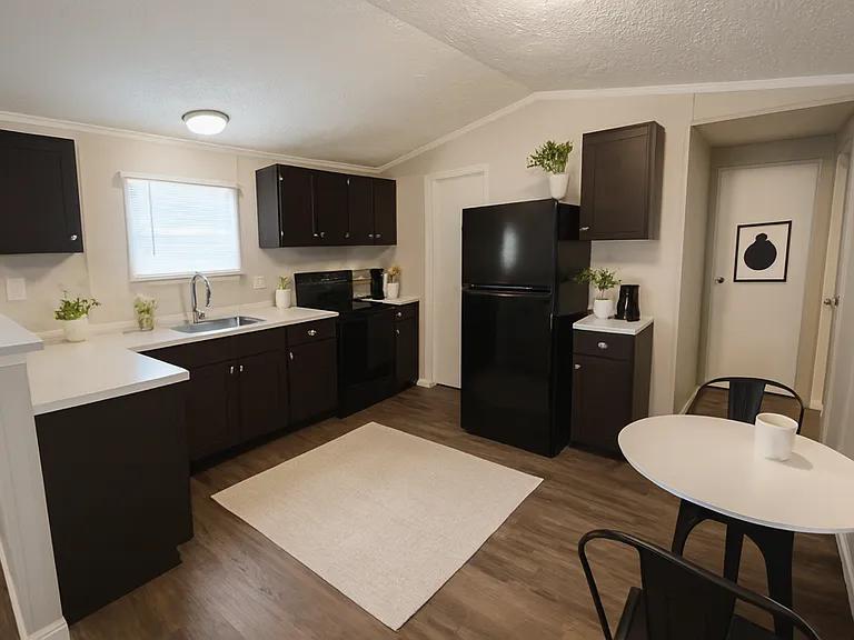 3469 W Yorkshire Dr — Photo 2