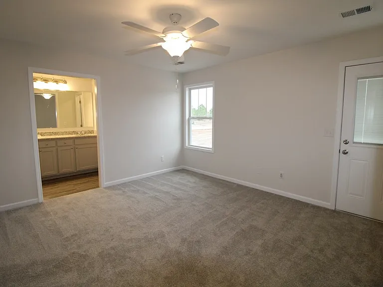 578 Brushwood Dr — Photo 12