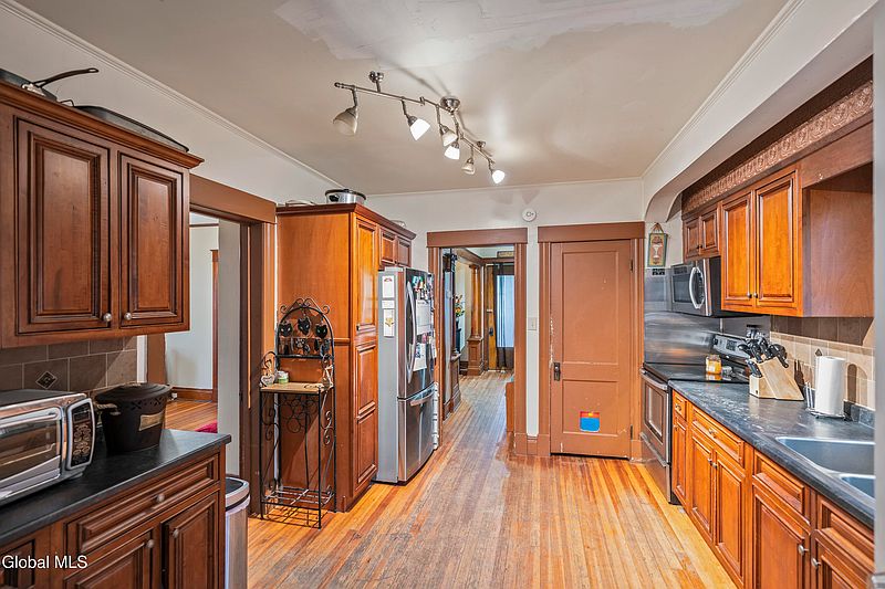 4th image of 4 Morgan Terrace