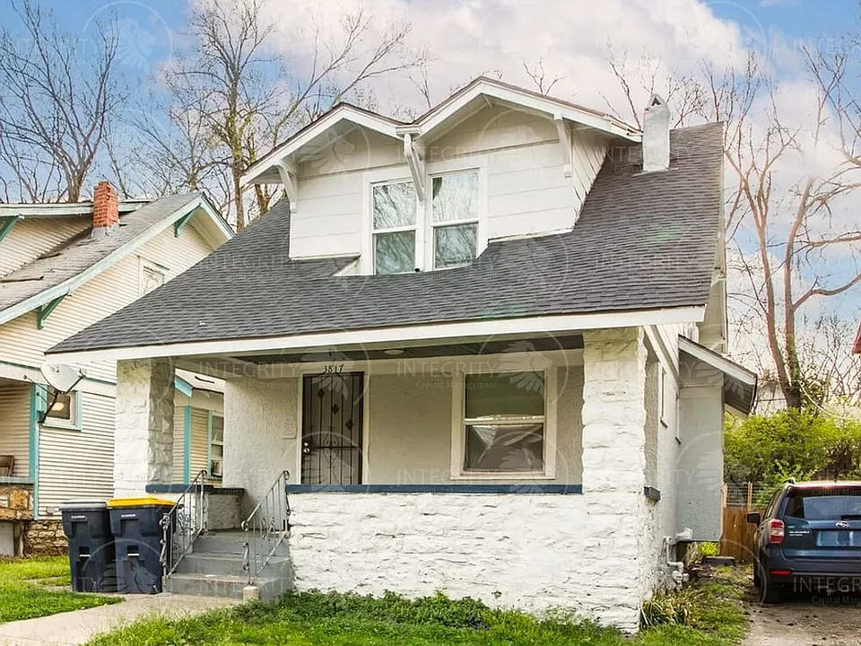 3817 S Benton Ave