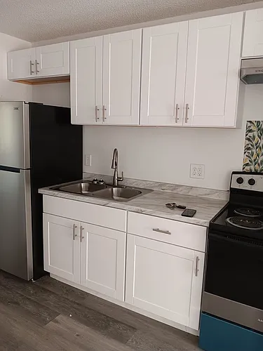 208 & 212 Kendall Ave #1820 Photo 1