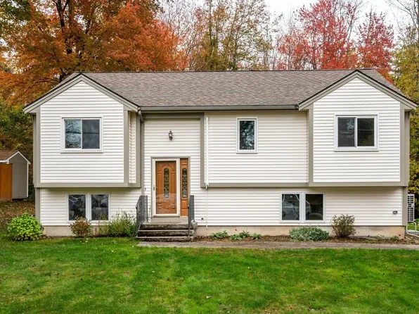 13 Cider Hill Road, Rochester, NH 03867