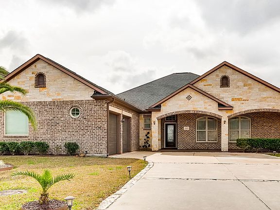 2nd image of 22915 Spellbrook Bend Ln
