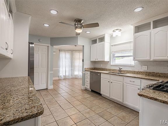 2nd image of 4851 Arevalo Dr