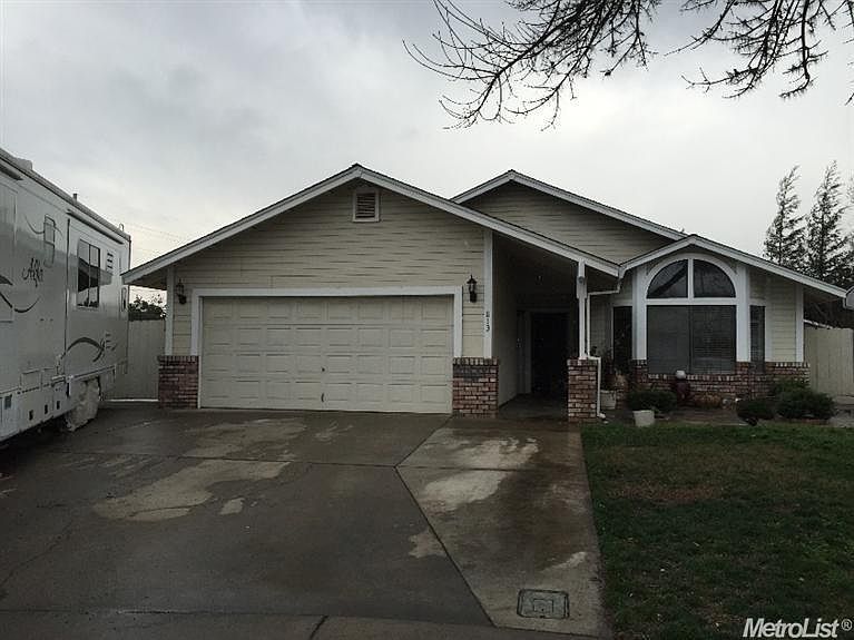 1st image of 813 Deer Park Dr