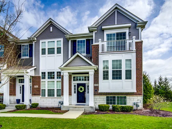 2985 Madison Dr, Naperville, IL 60564