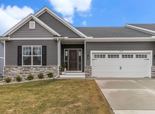 2892 Blue Sky Dr, Howell, MI