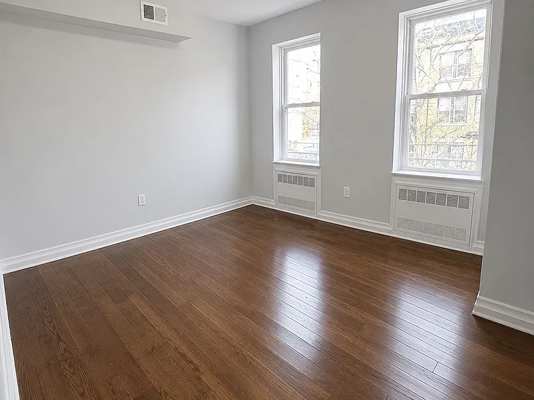 141 Booraem Ave #8 — Photo 5