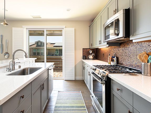 4th image of 540 Covelo Ln