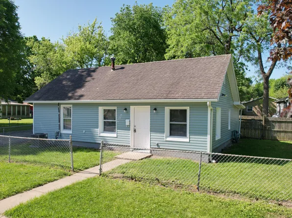 1271 Oakleaf Ave, Springfield, OH 45506