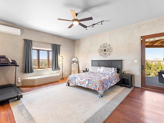 4th image of 234 Cerrito De Baca Rd