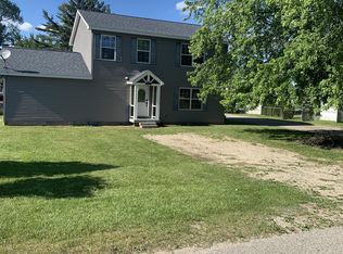 8810 State Ave, Houghton Lake, MI 48629