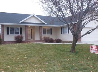 2596 E Brierfield Dr, Eagle, ID 83616