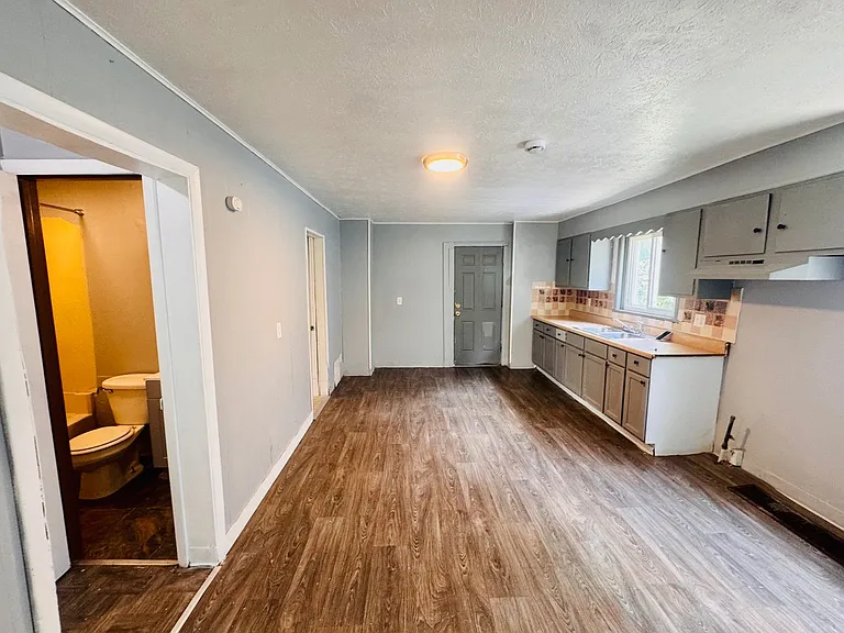 7209 Park Ave — Photo 11