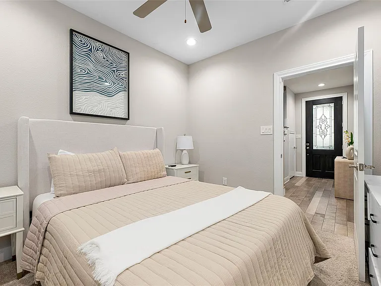 3334 Beverly Forest Dr — Photo 8