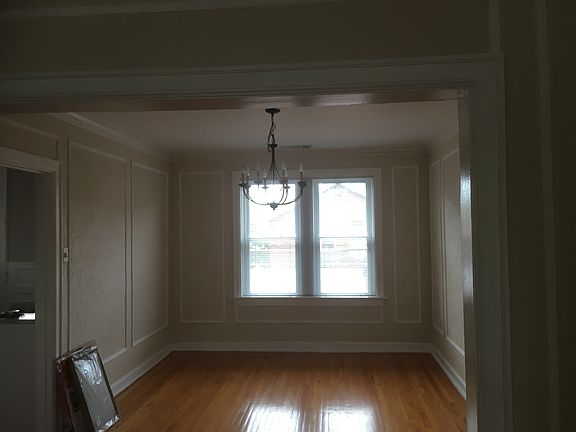 3rd image of 7145 Amherst Ave APT 1E
