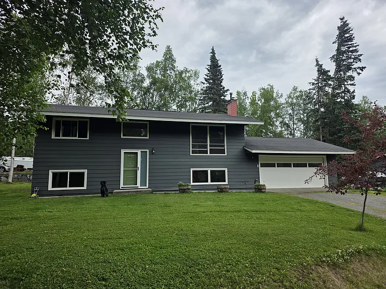 10433 Colville St — Photo 1