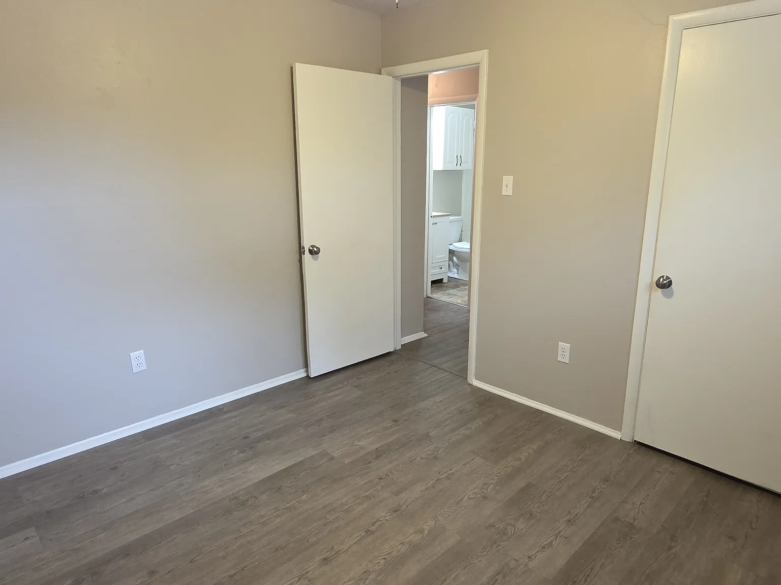 3 bed, 1.5 bath, 1044 sqft, $1,450 — Photo 4