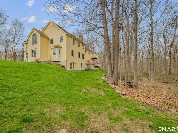 38 Jeremy Drive, East Lyme, CT 06333