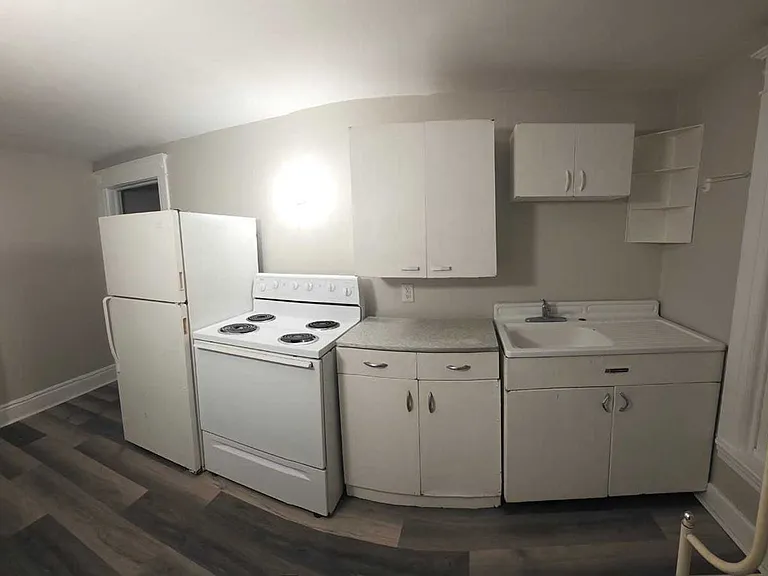 1332 Poplar Place — Photo 8
