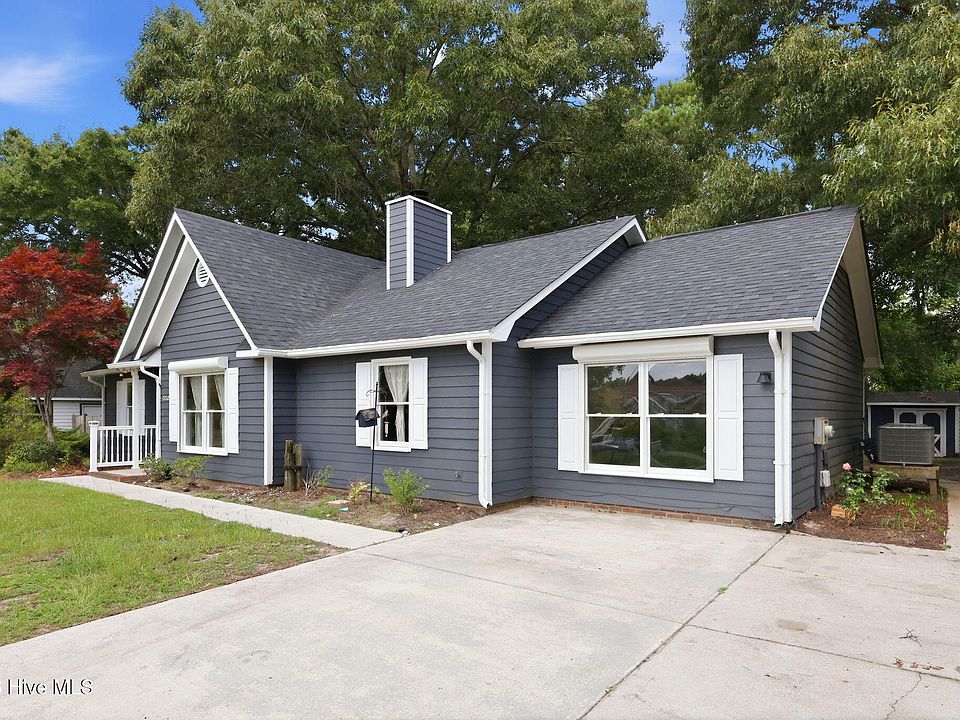1st image of 552 Swansboro Loop Rd