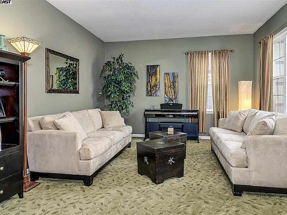 5th image of 4293 Bellmawr Dr