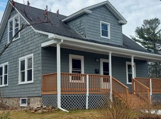 8 Cuba Rd, Worcester, MA 01603