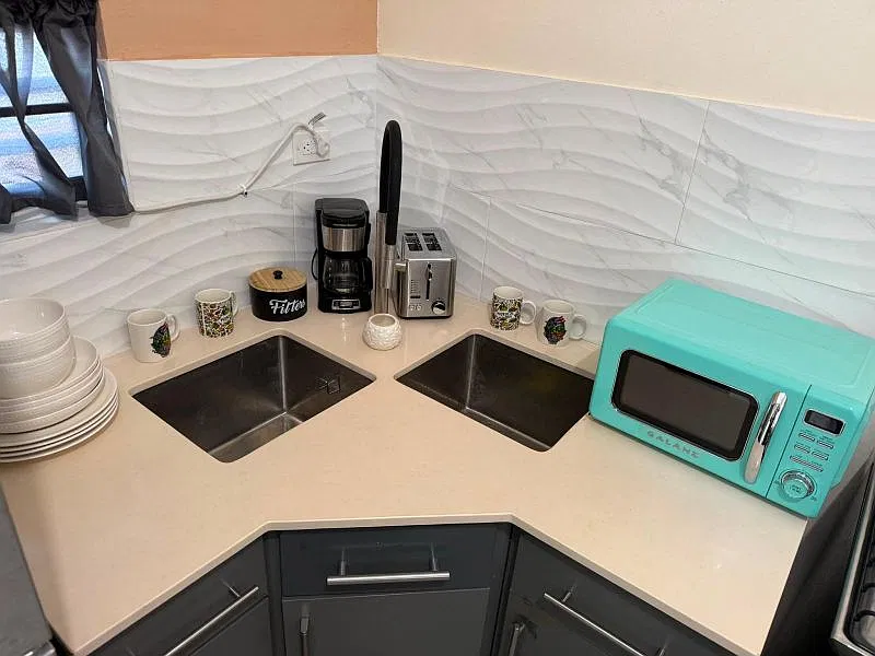 1 bed, 1.0 bath, 360 sqft, $950 — Photo 4
