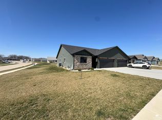 4678 Pierce Dr, Manhattan, KS 66502