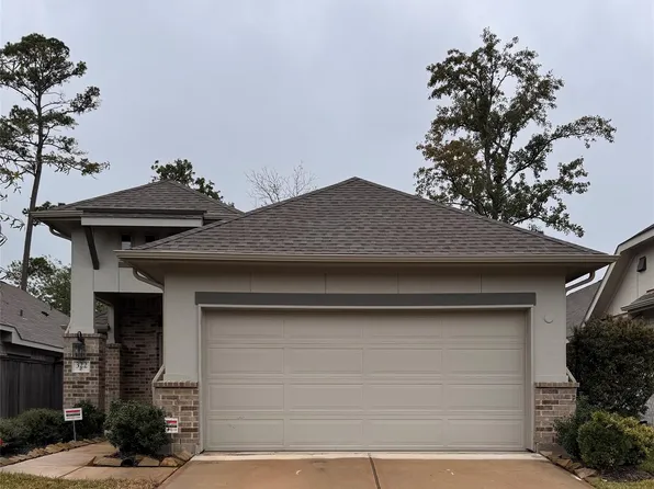 322 Highland Bayou Dr, Conroe, TX 77304