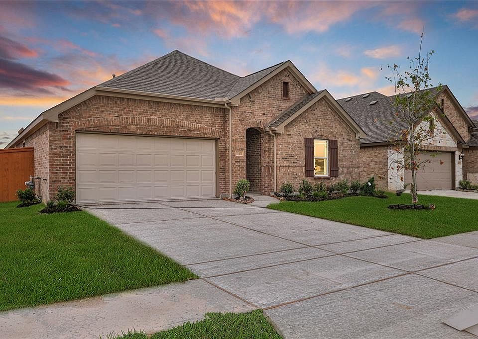 1st image of 15431 Aberdeen Wood Dr