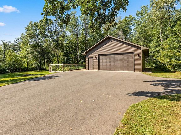 4th image of 33921 Wild Wind Ranch Dr