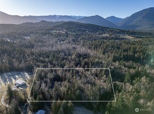 1184 Ripplebrook Dr, Pt Angeles, WA 98362