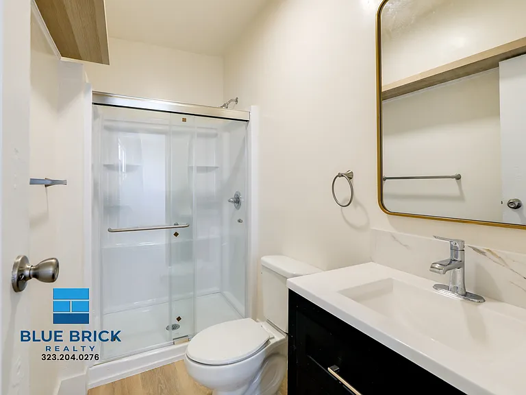 300 N Bonnie Brae St #302 — Photo 7