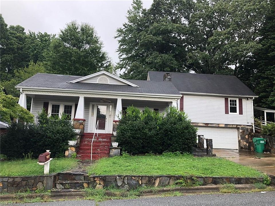 1st image of 1304 Madison St