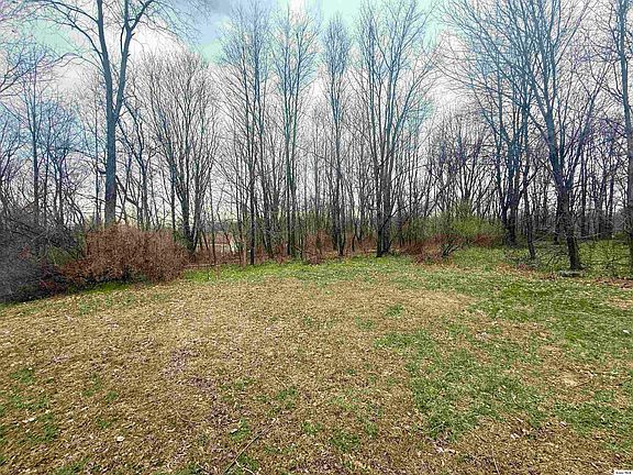 3rd image of 14853 King Rd