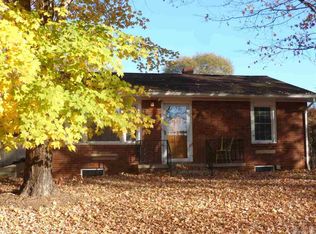 1960 Lexington St, Conover, NC 28613