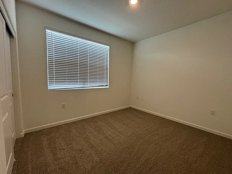 476 Pismo Dr — Photo 6