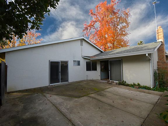 3rd image of 9300 Quesada Way