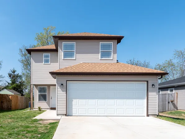 160 Pin Oak Court, Hollister, MO 65672